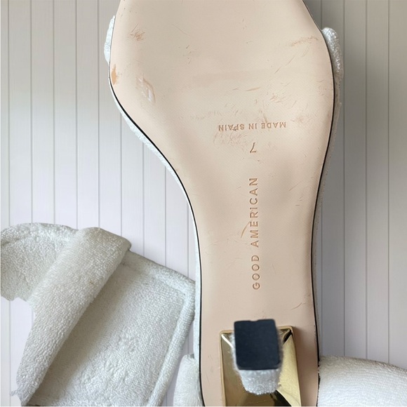 Good American Terry Kickstand Heels - Picture 8 of 8